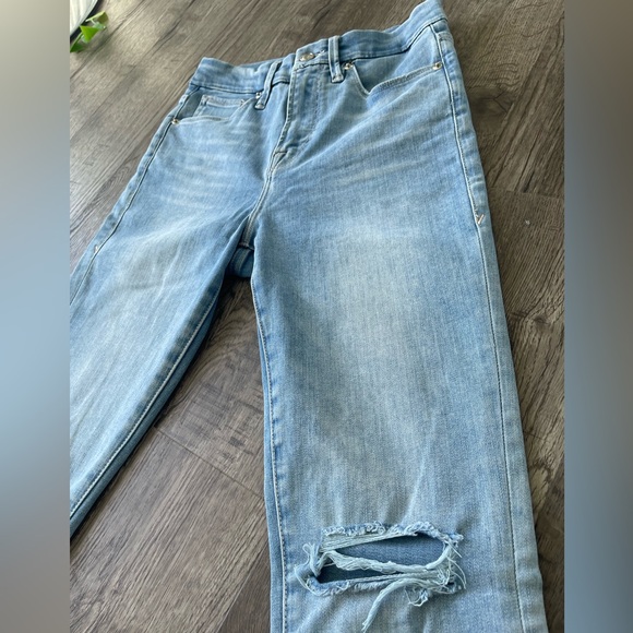 Good American Denim - Good American High Waist Distressed Light Wash Jeans Crop Denim Size 26 2
